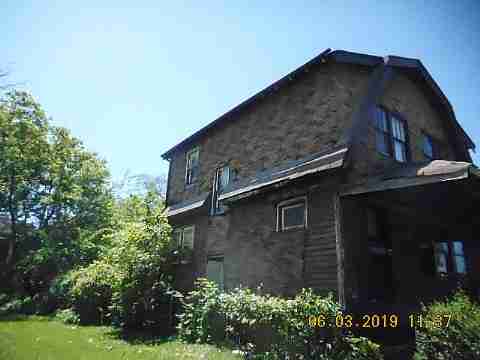 2215 Monterey (3)_m.jpg